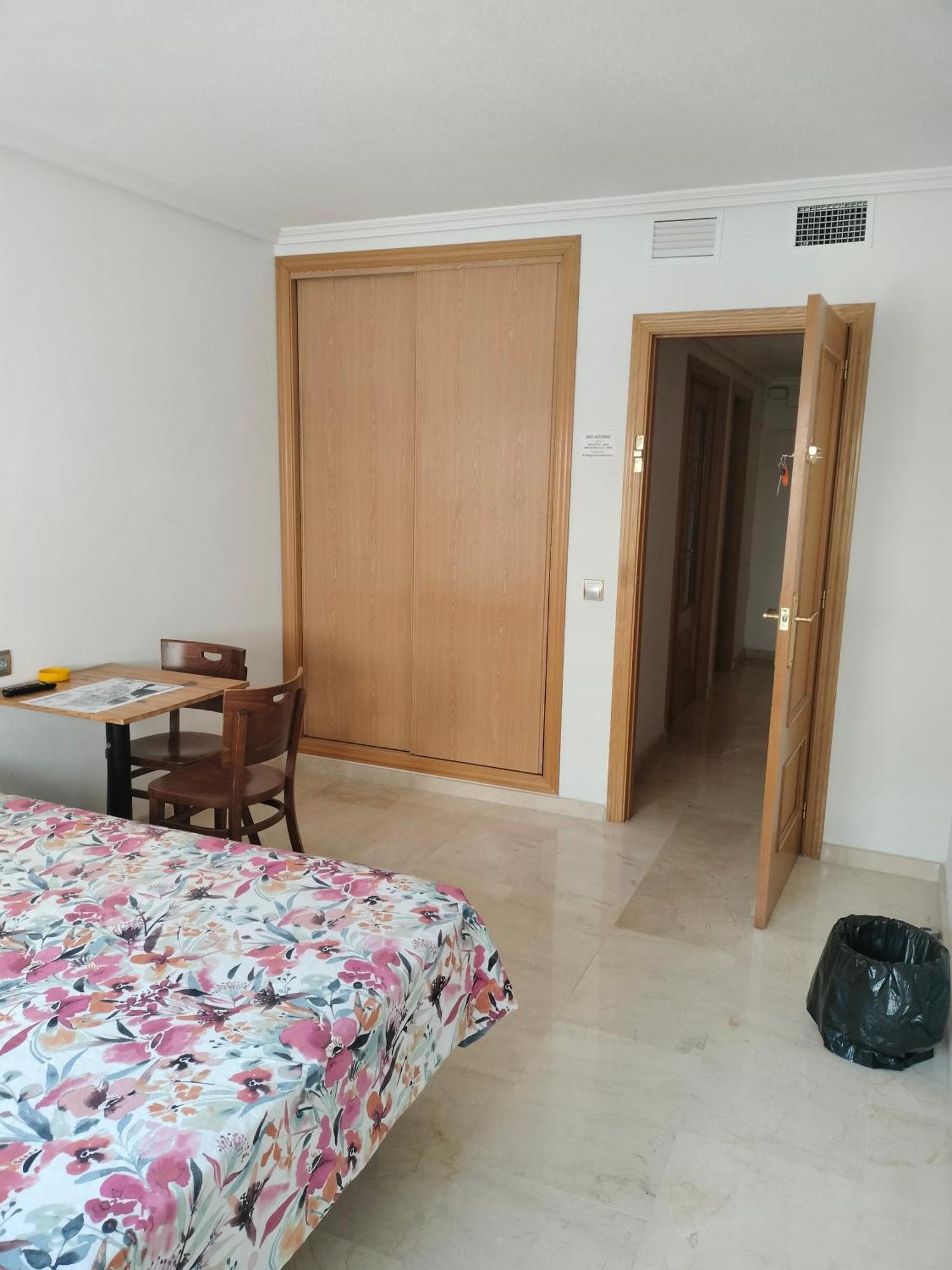 Holiday Centre Deluxe Appartement Alicante Buitenkant foto