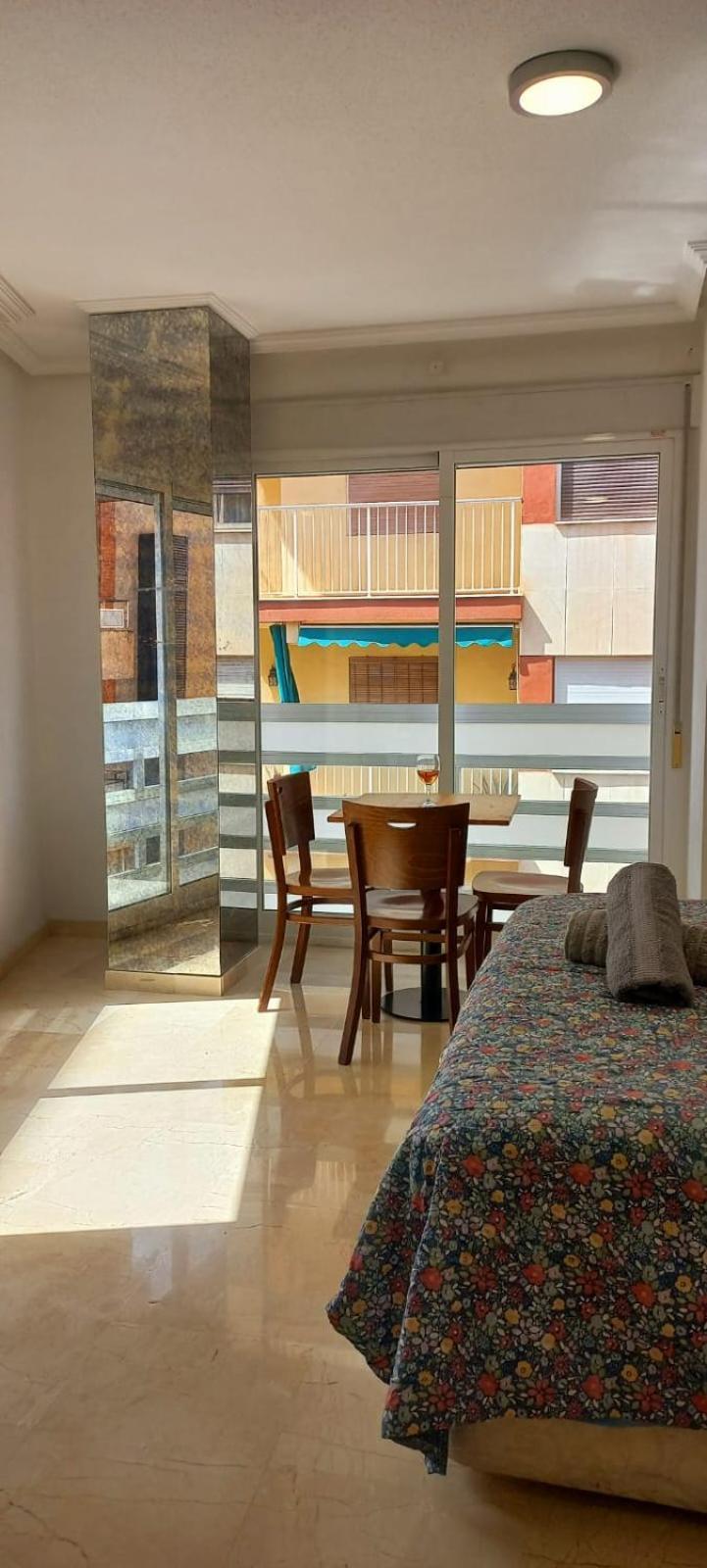 Holiday Centre Deluxe Appartement Alicante Buitenkant foto